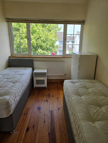 Autumn rooms
